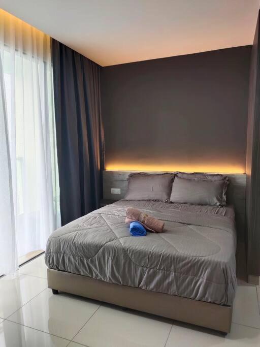 Appartement Urban360 Pool View With Netflix And Wifi à Batu Caves Extérieur photo